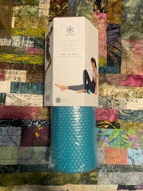 GAIAM Blue 12" Compact Foam Roller